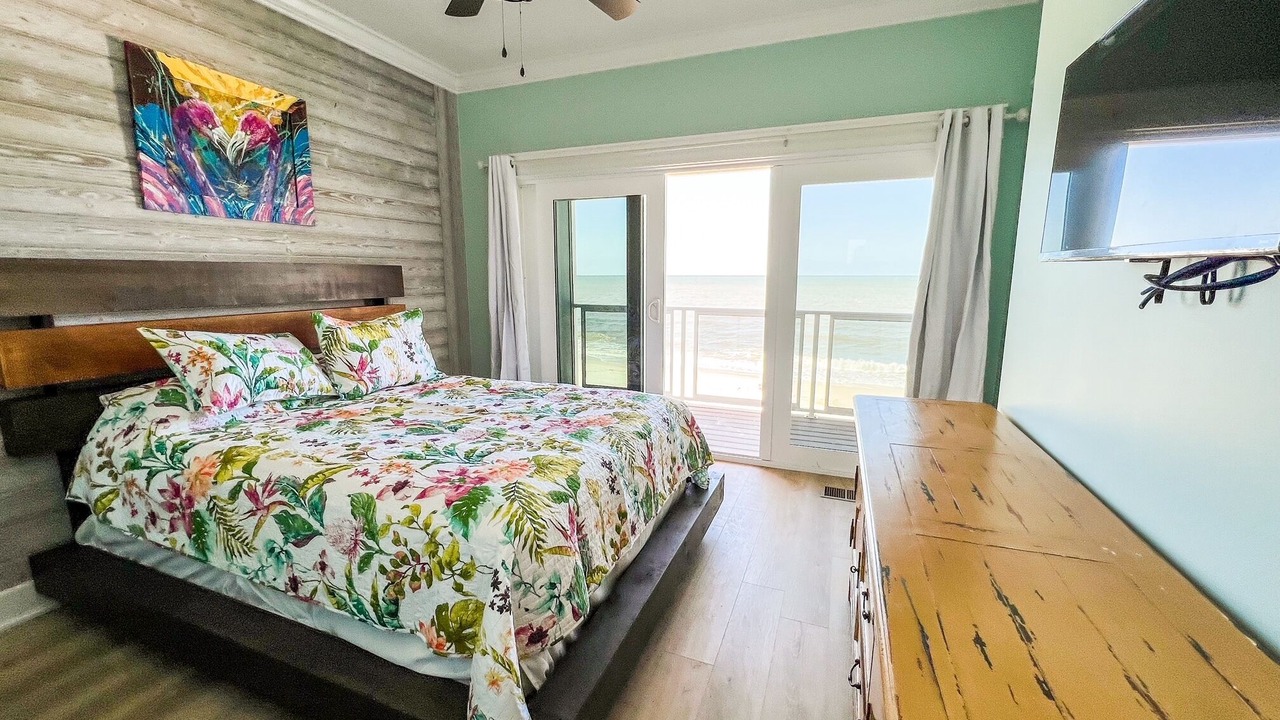 Photo of Bedroom in Mexico Beach