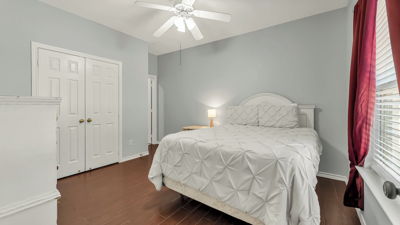 Photo of Bedroom in College Station