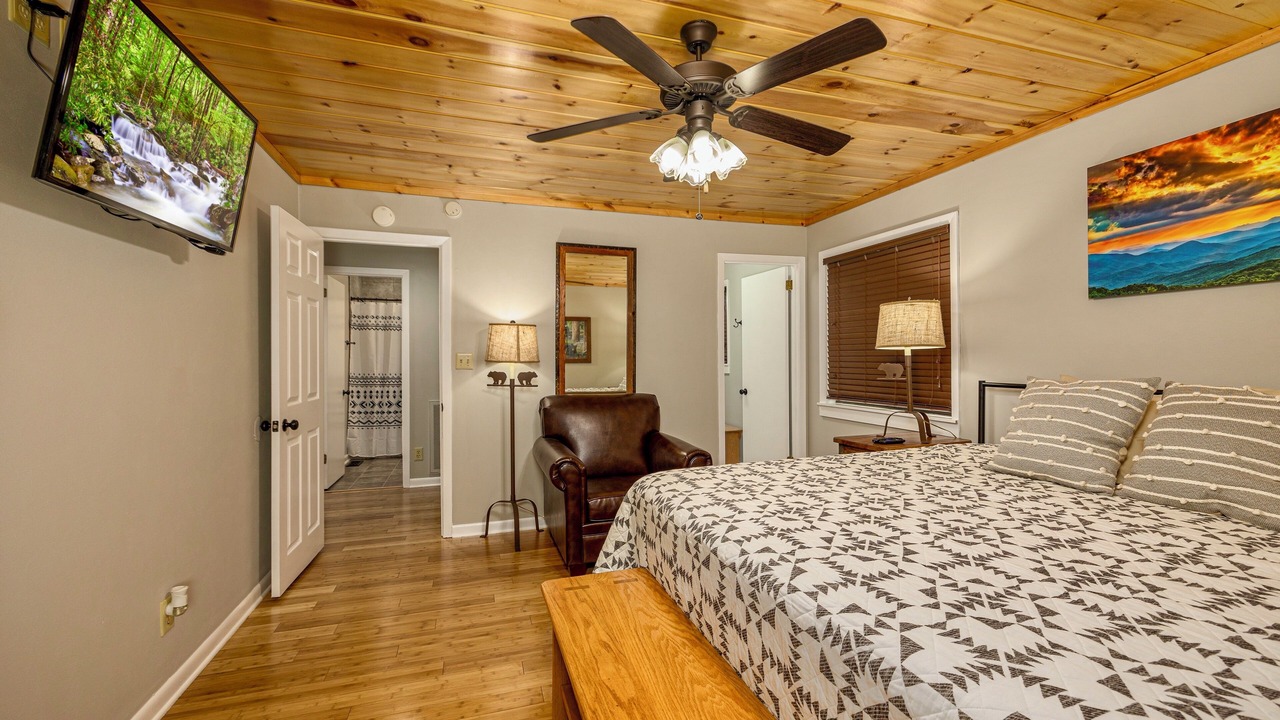 Photo of Bathroom in Chalet Village