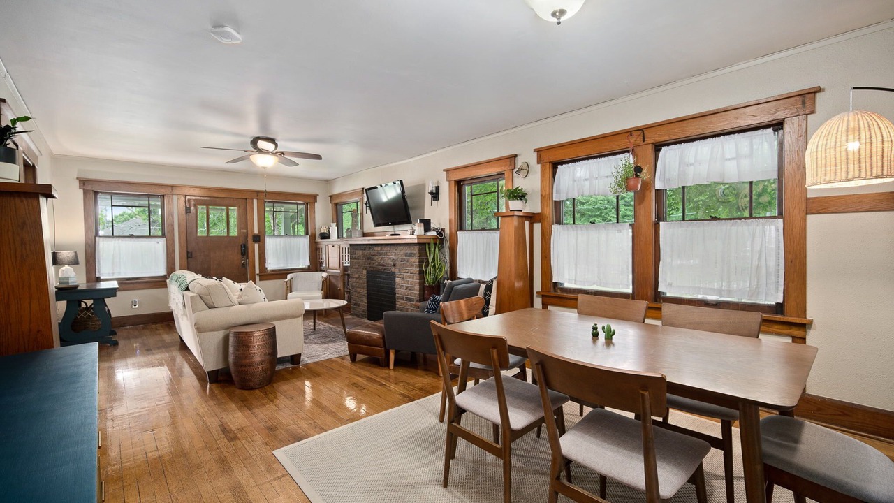 Photo of Bedroom in Des Moines