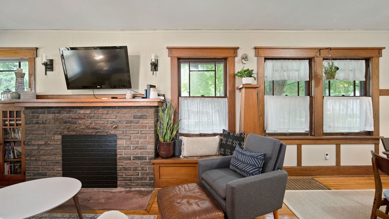 Photo of Livingroom in Des Moines