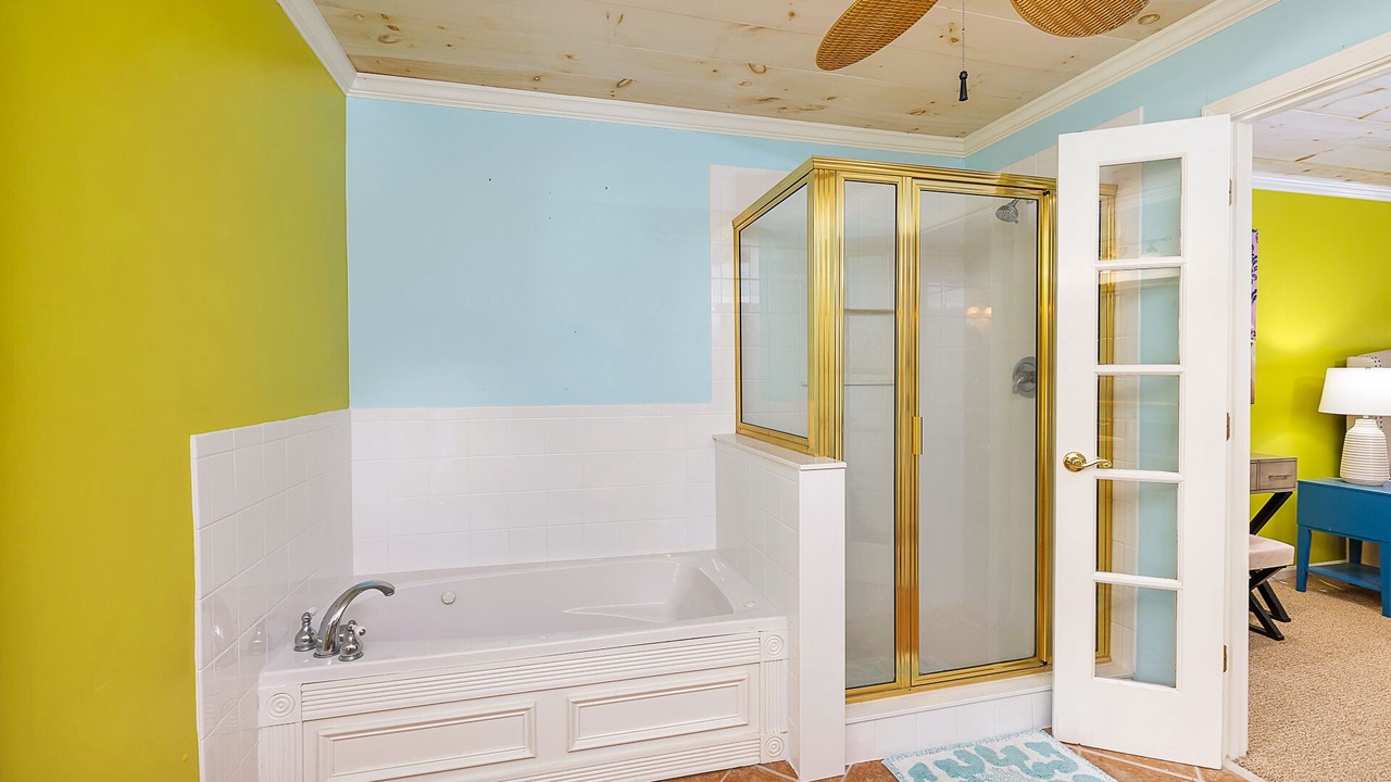 Photo of Bathroom in Saint Simons Heights