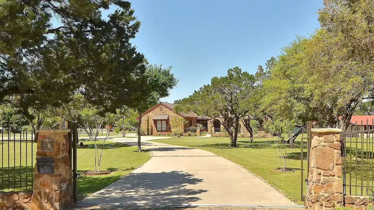 Photo of Outdoor in Sunset Valley