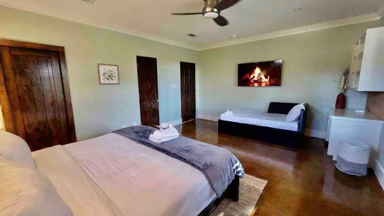 Photo of Bedroom in Sunset Valley
