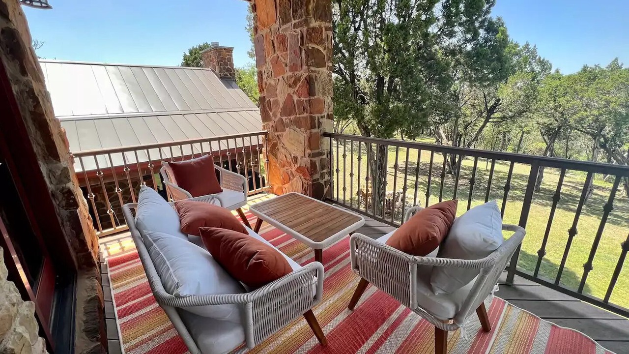 Photo of Outdoor in Sunset Valley