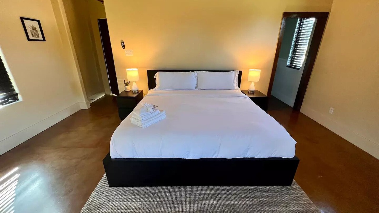 Photo of Bedroom in Sunset Valley
