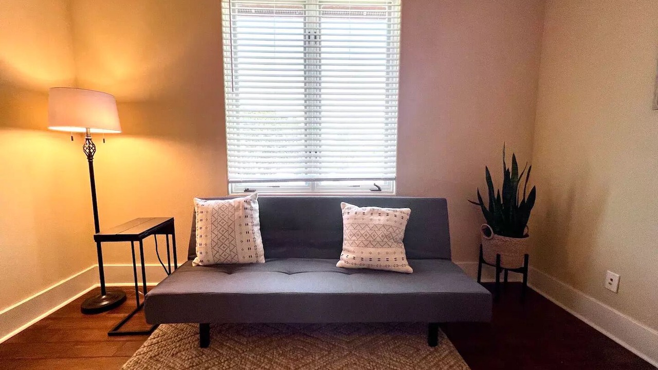 Photo of Livingroom in Sunset Valley