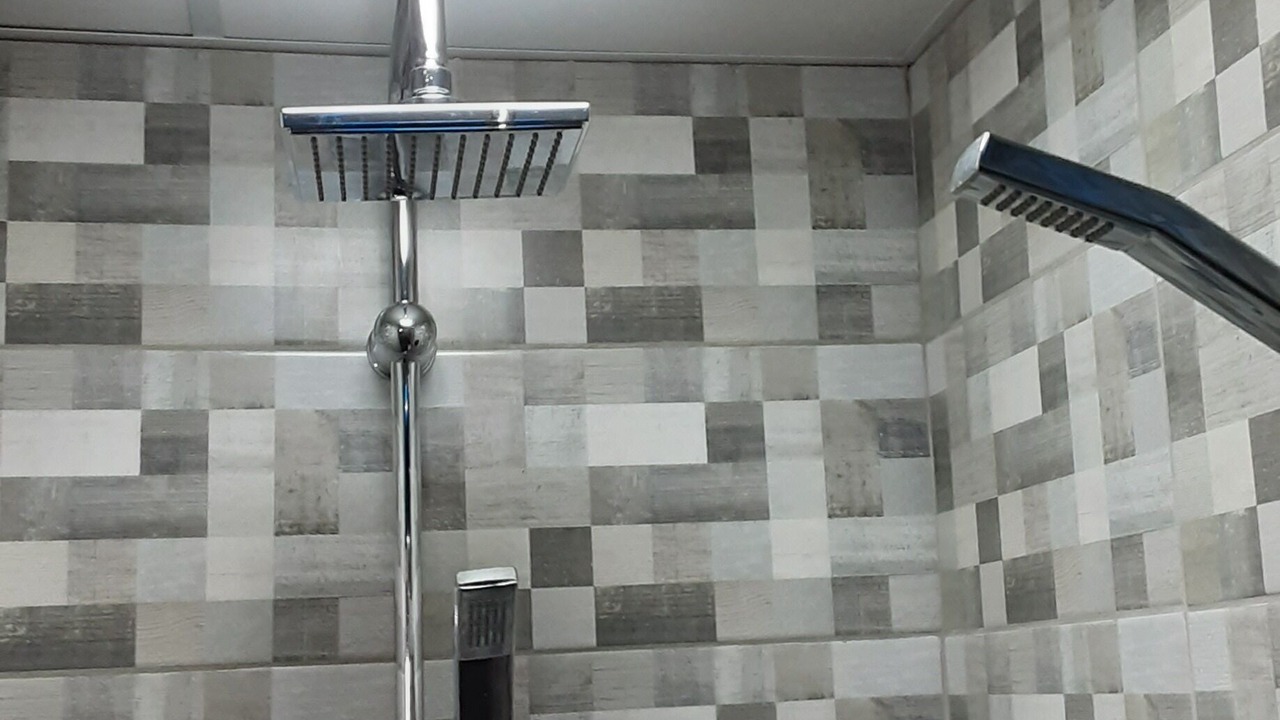 Photo of Bathroom in Reuilly