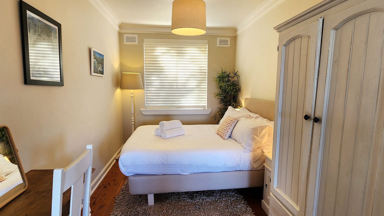 Photo of Others in Elizabeth Bay