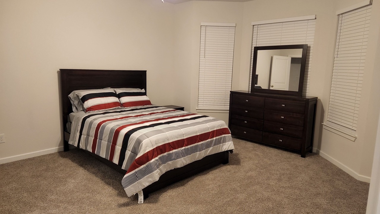 Photo of Bedroom in Clodine