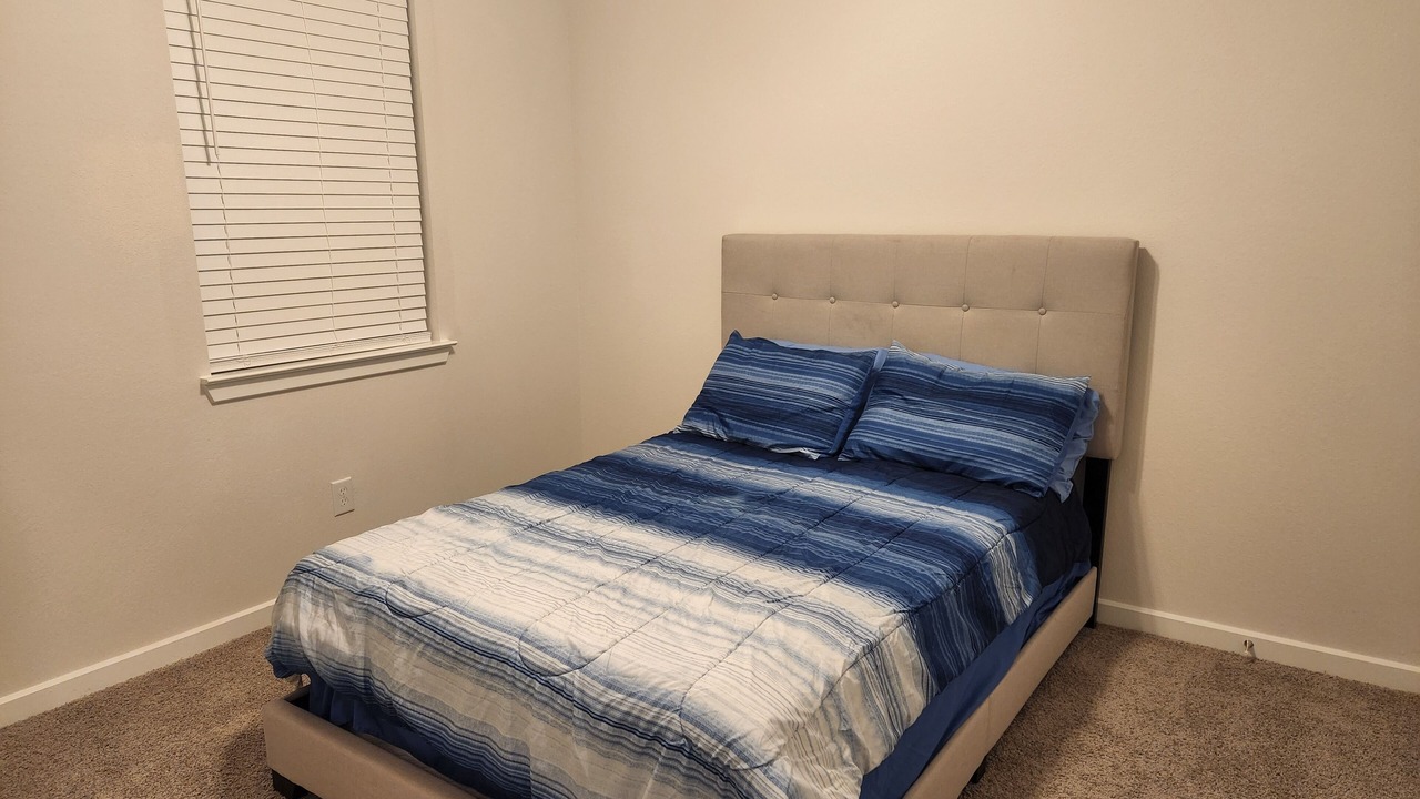 Photo of Bedroom in Clodine
