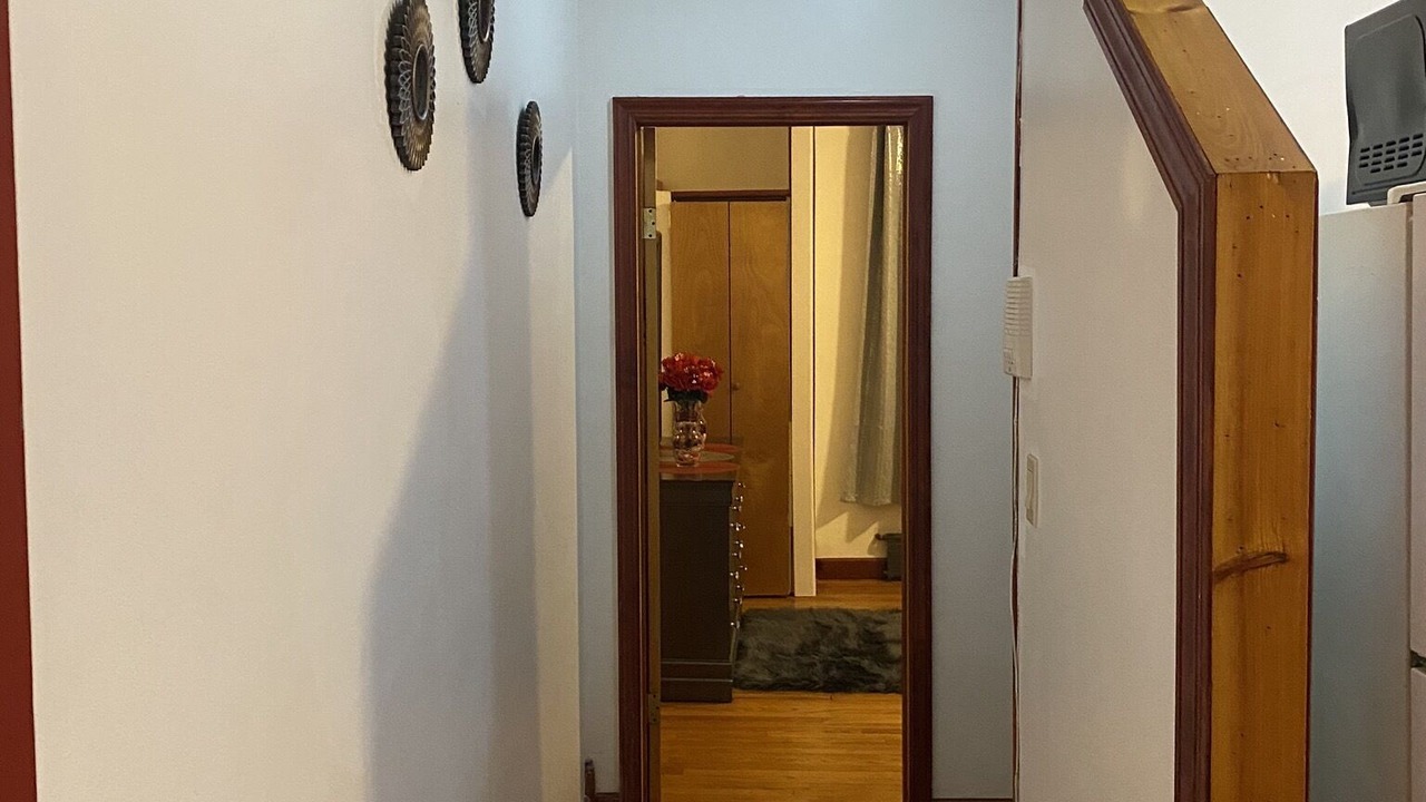 Photo of Others in East New York