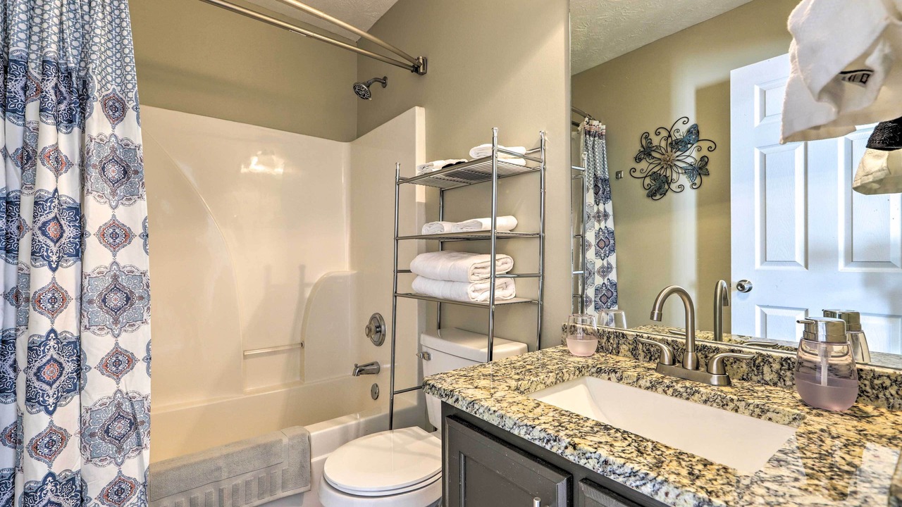 Photo of Bathroom in Oak Hill