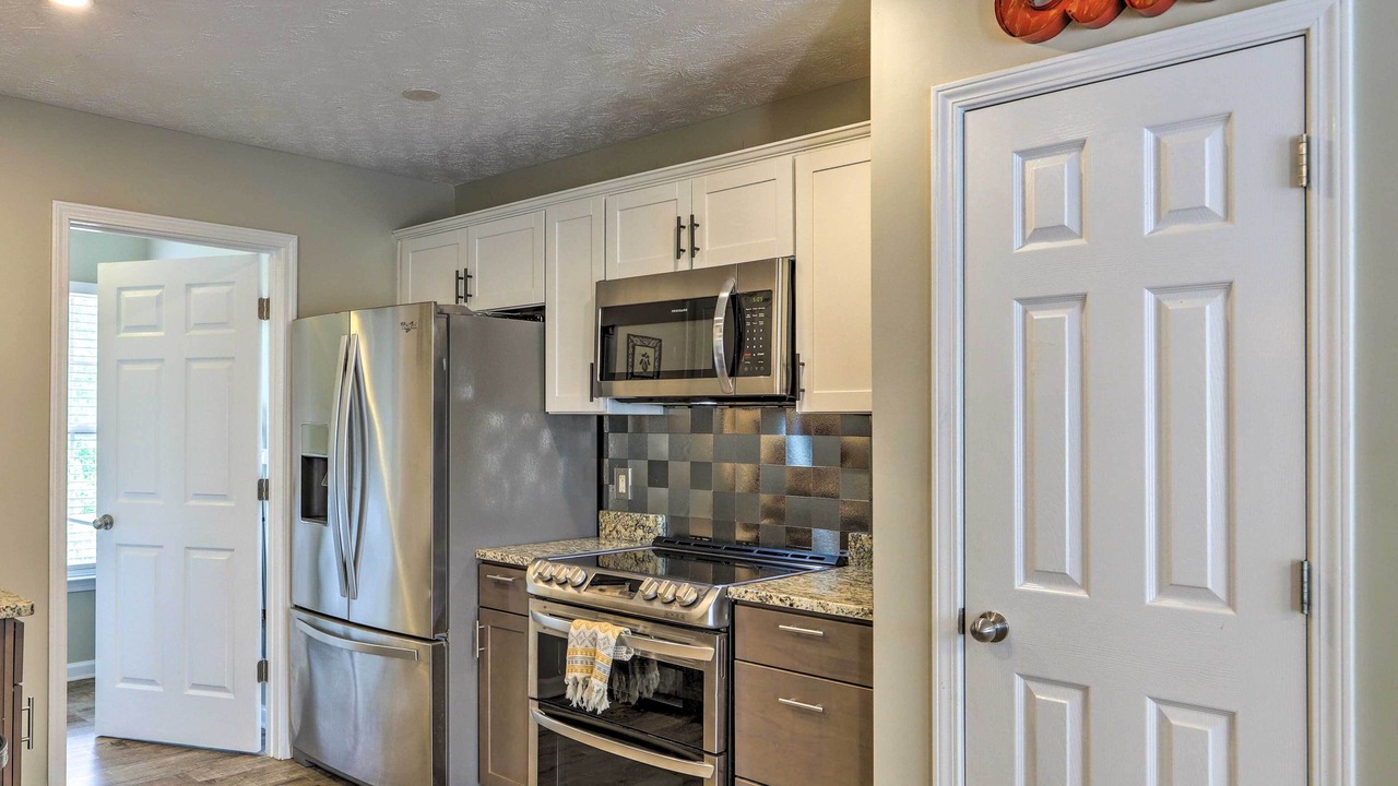 Photo of Others in Oak Hill