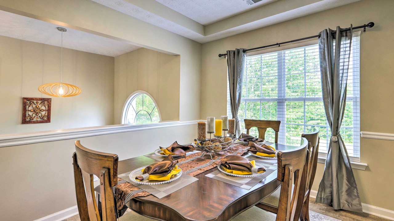 Photo of Others in Oak Hill