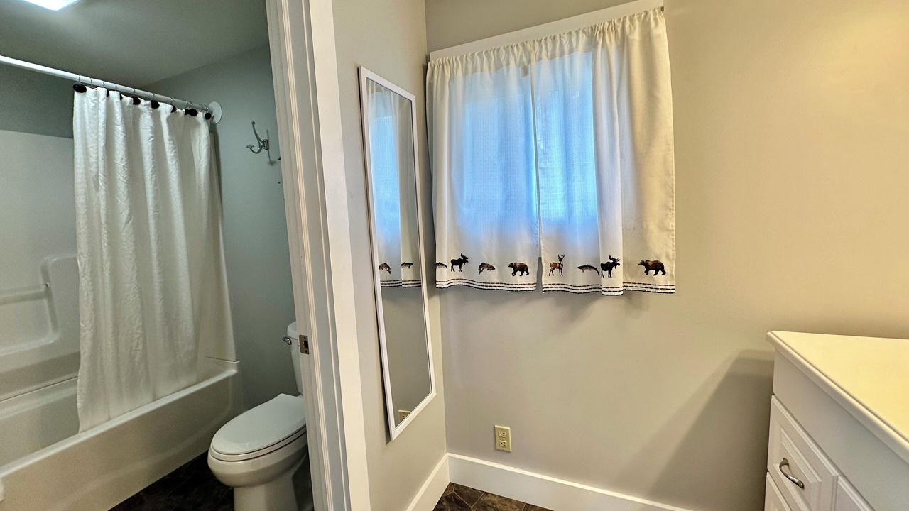 Photo of Bathroom in Town of Webb