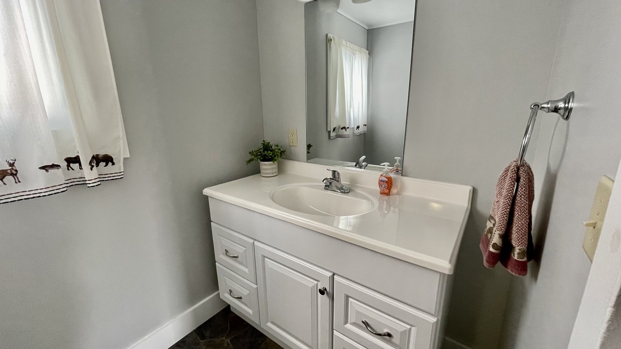 Photo of Bathroom in Town of Webb