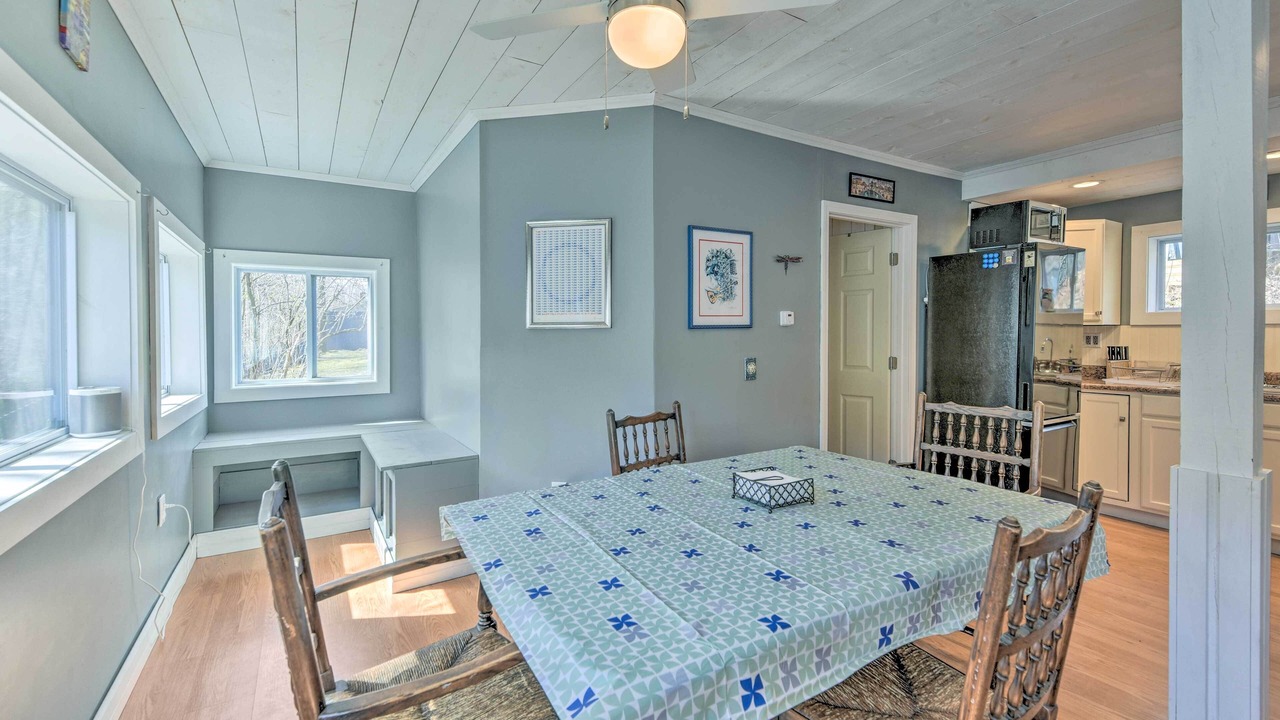 Photo of Livingroom in Eastern Vermont