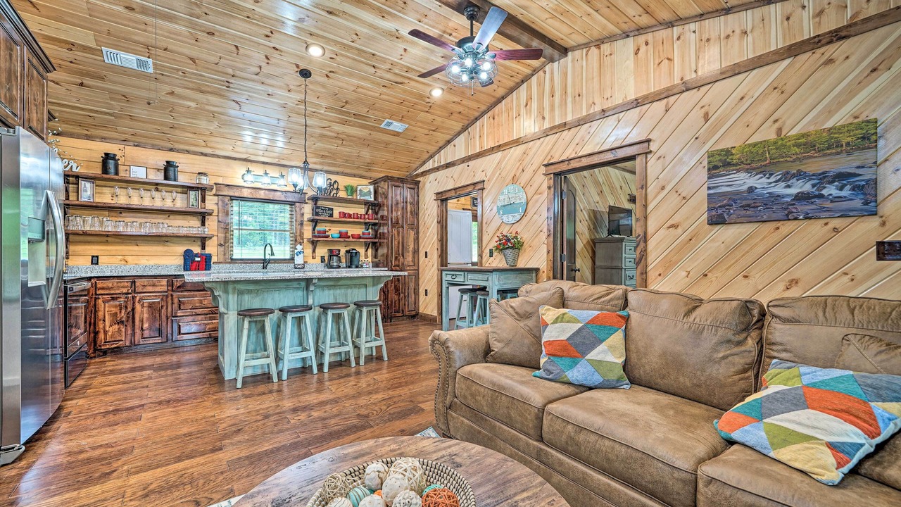 Photo of Bedroom in Golden