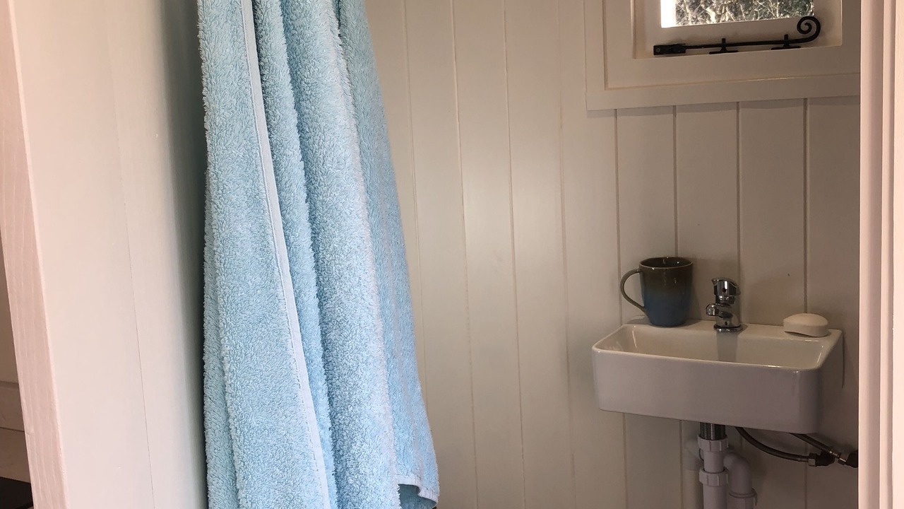 Photo of Bathroom in Eleighwater