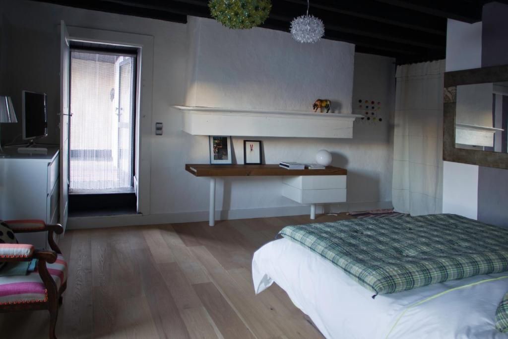 Photo of Bedroom in Cazeaux-de-Larboust