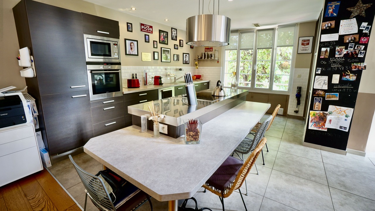 Photo of Kitchen in Saint-Mathieu