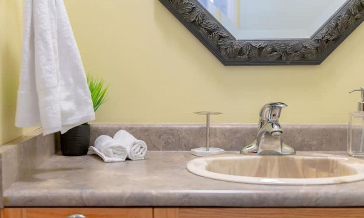 Photo of Bathroom in Alcona