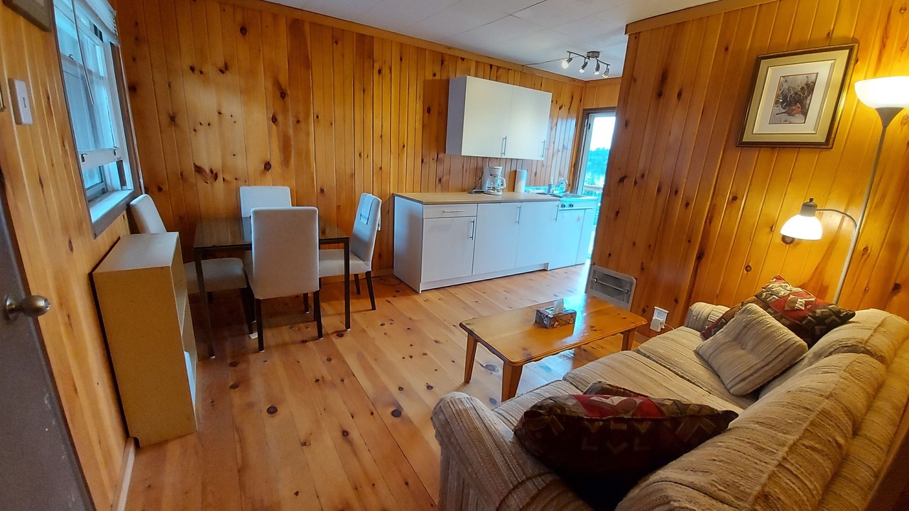 Photo of Livingroom in Combermere