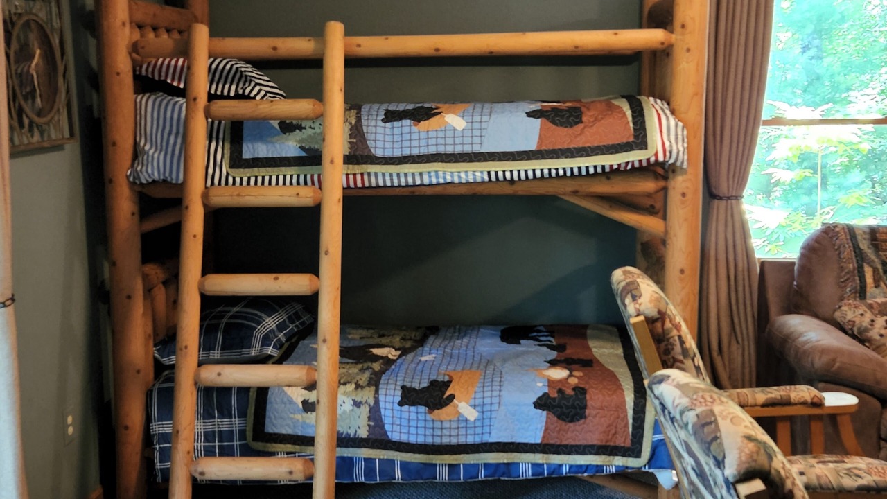 Photo of Bedroom in Tarheel