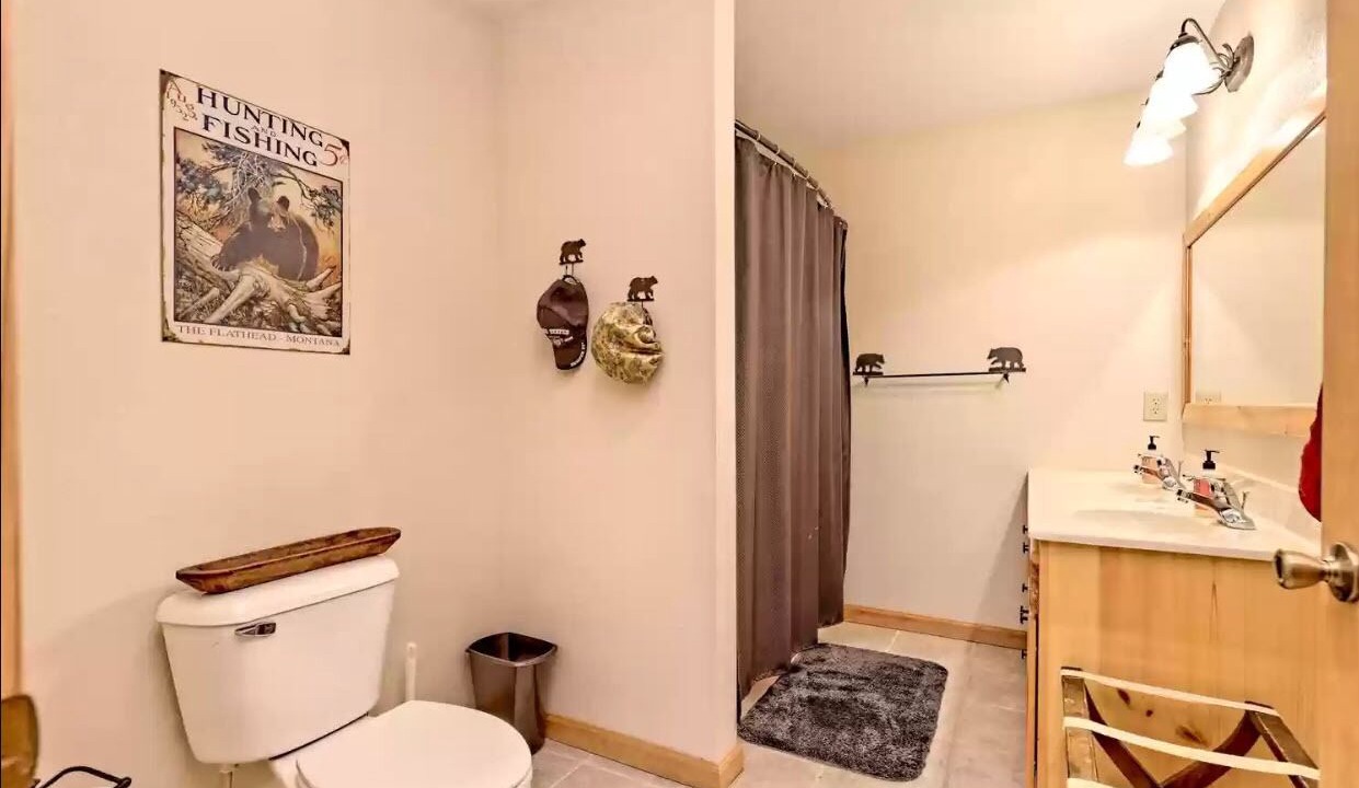 Photo of Bathroom in Tarheel