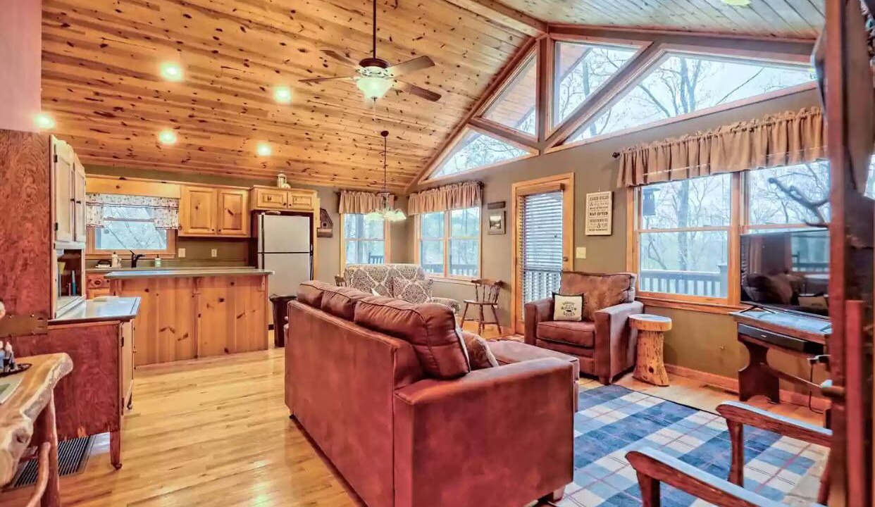 Photo of Livingroom in Tarheel