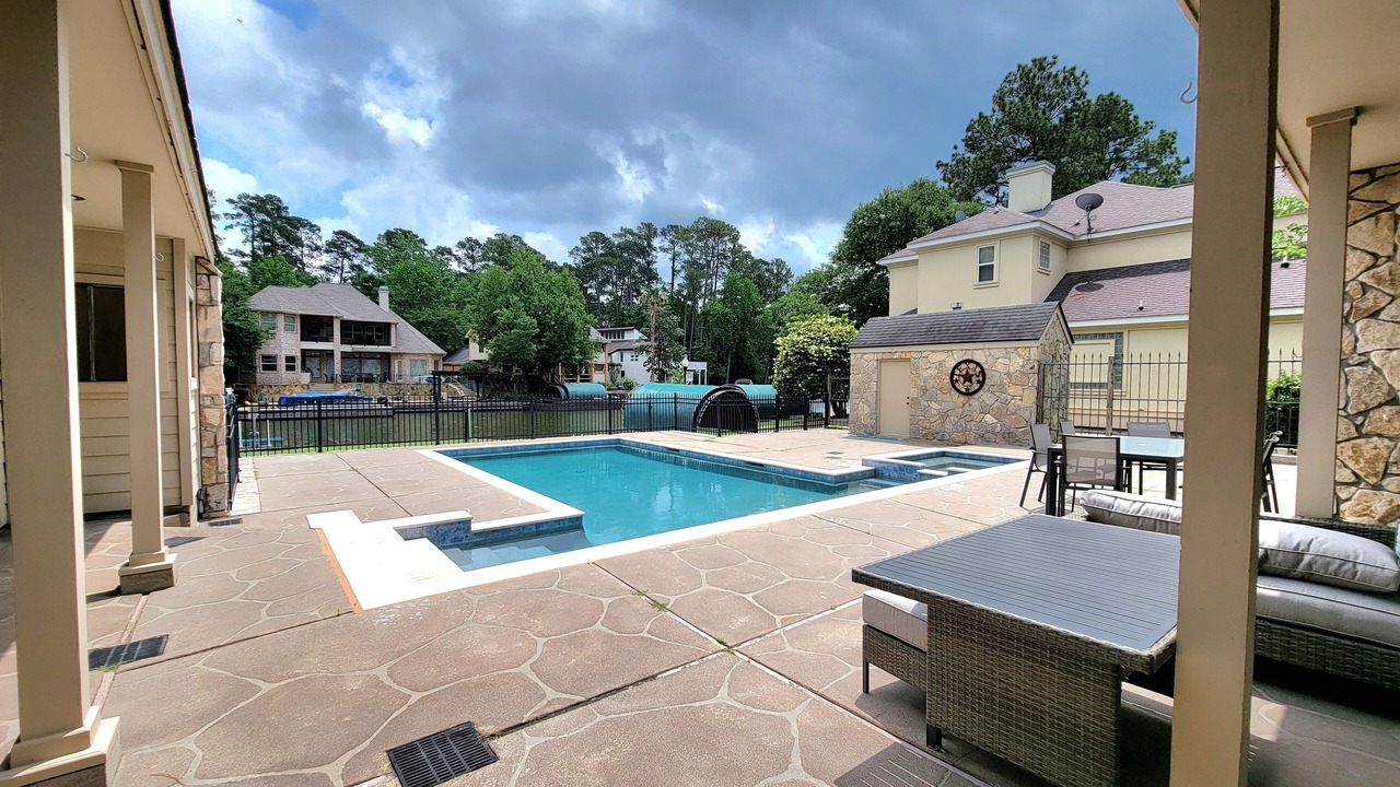 Photo of Outdoor in Walden on Lake Conroe
