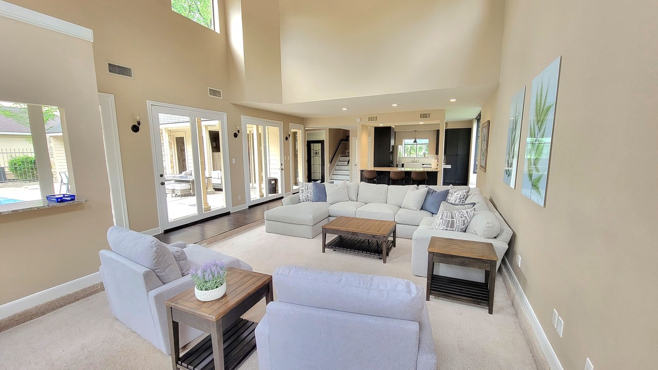 Photo of Livingroom in Walden on Lake Conroe