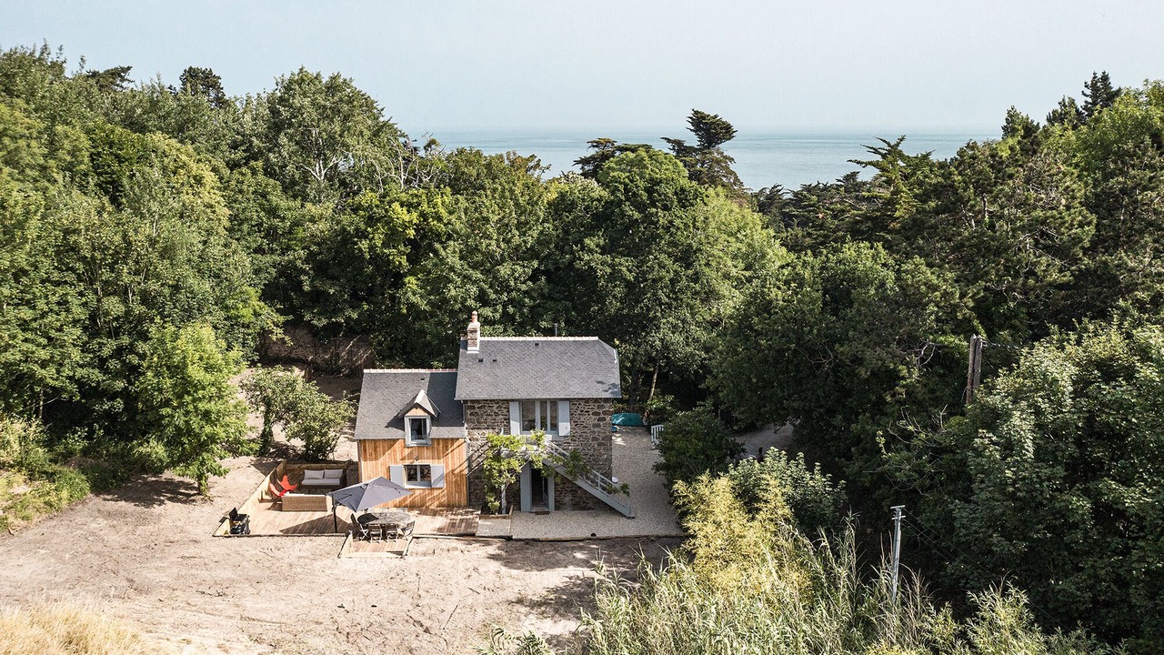 Photo of Outdoor in Saint-Coulomb
