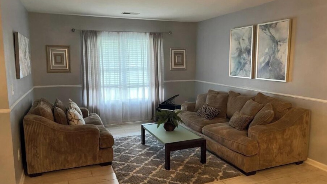 Photo of Livingroom in Paw Creek