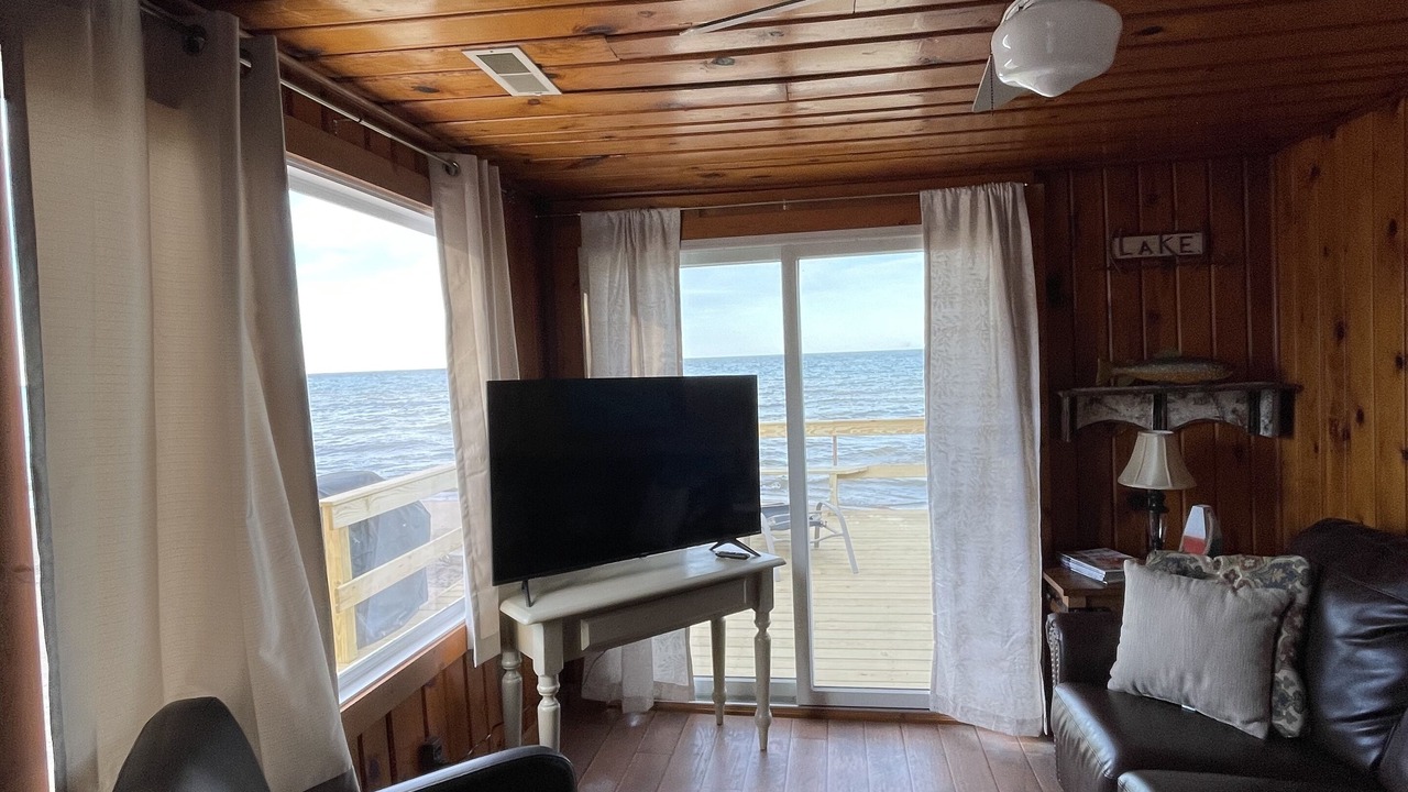 Photo of Livingroom in Oscoda