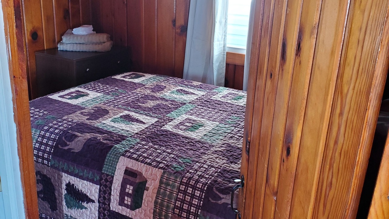 Photo of Bedroom in Oscoda