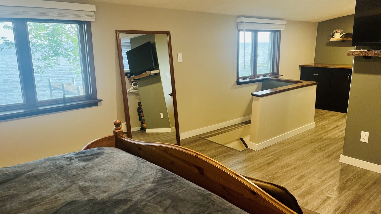 Photo of Bedroom in Amherstburg