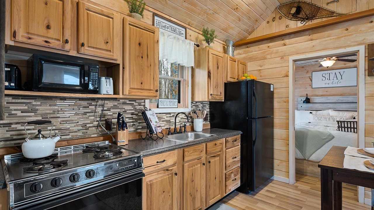 Photo of Kitchen in Warren