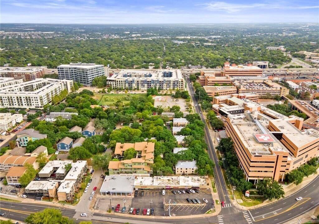Photo of Outdoor in Hancock