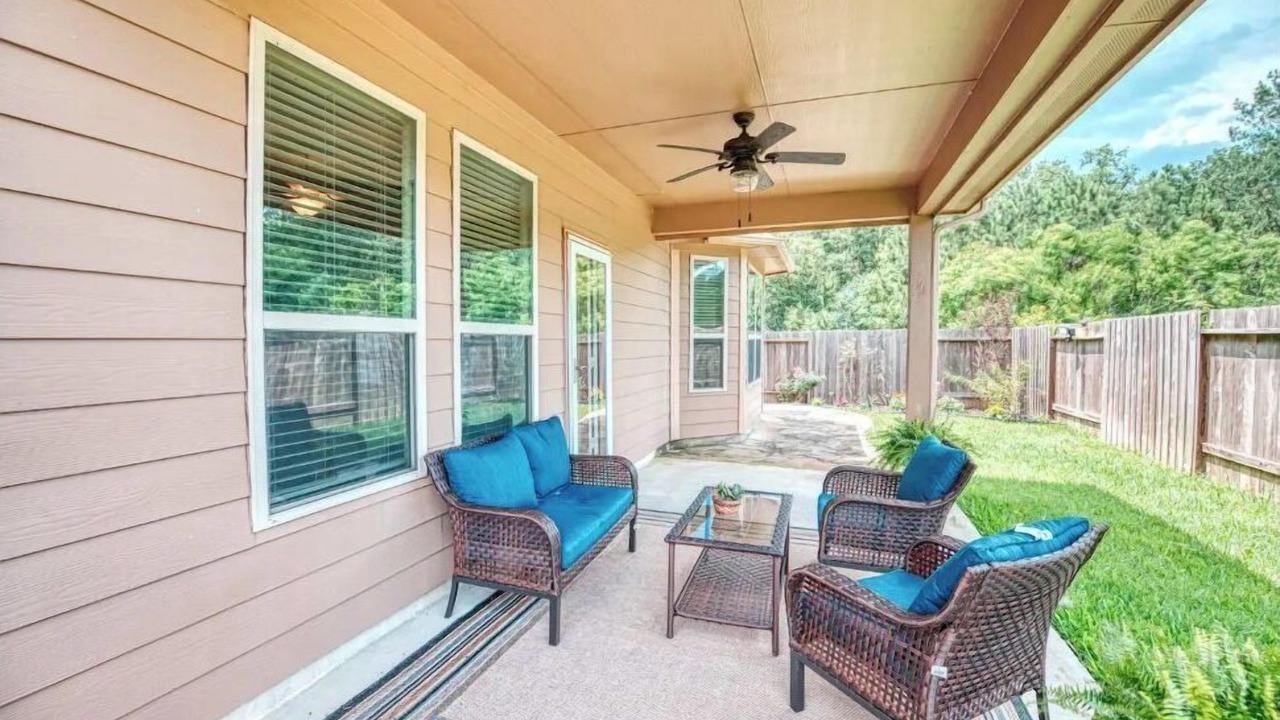 Photo of Patio Balcony in Spring