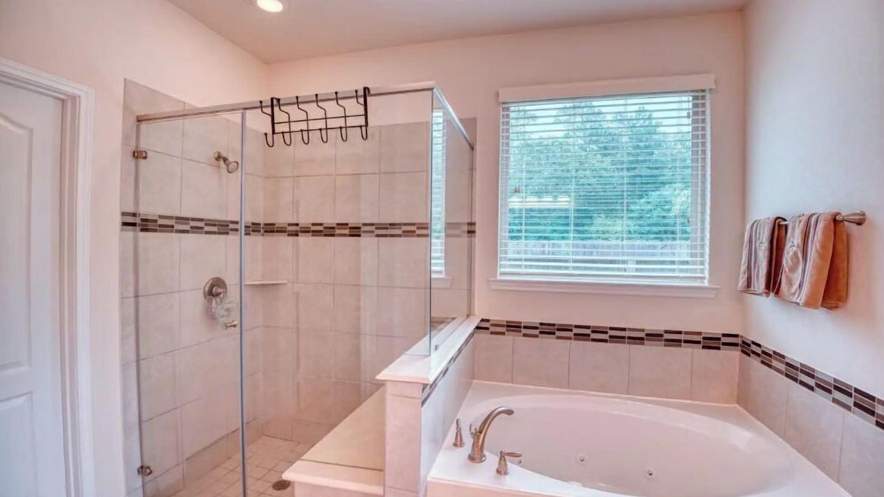 Photo of Bathroom in Spring