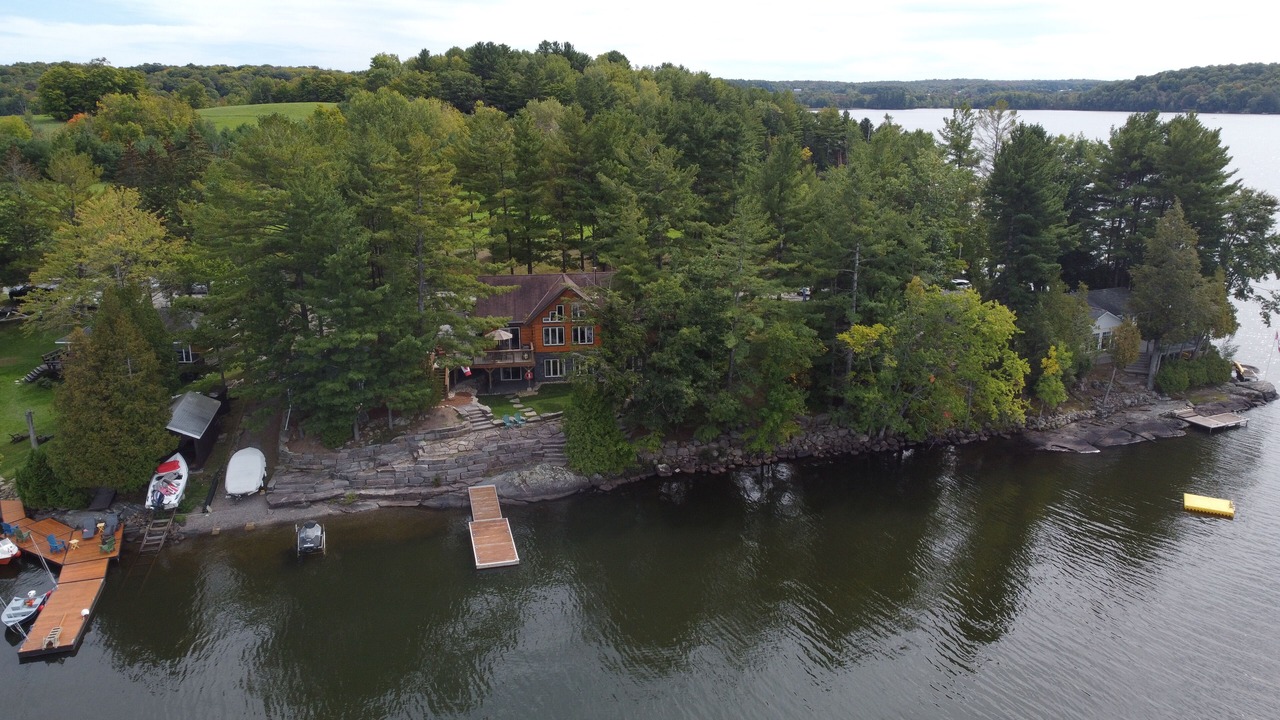 Photo of Outdoor in Utterson