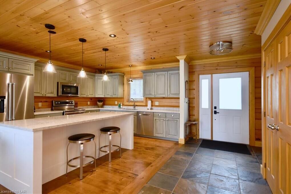 Photo of Kitchen in Utterson