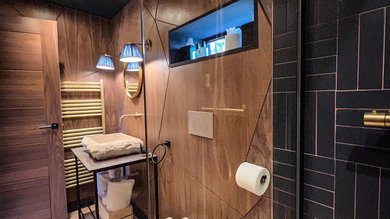 Photo of Bathroom in Newton by the Sea