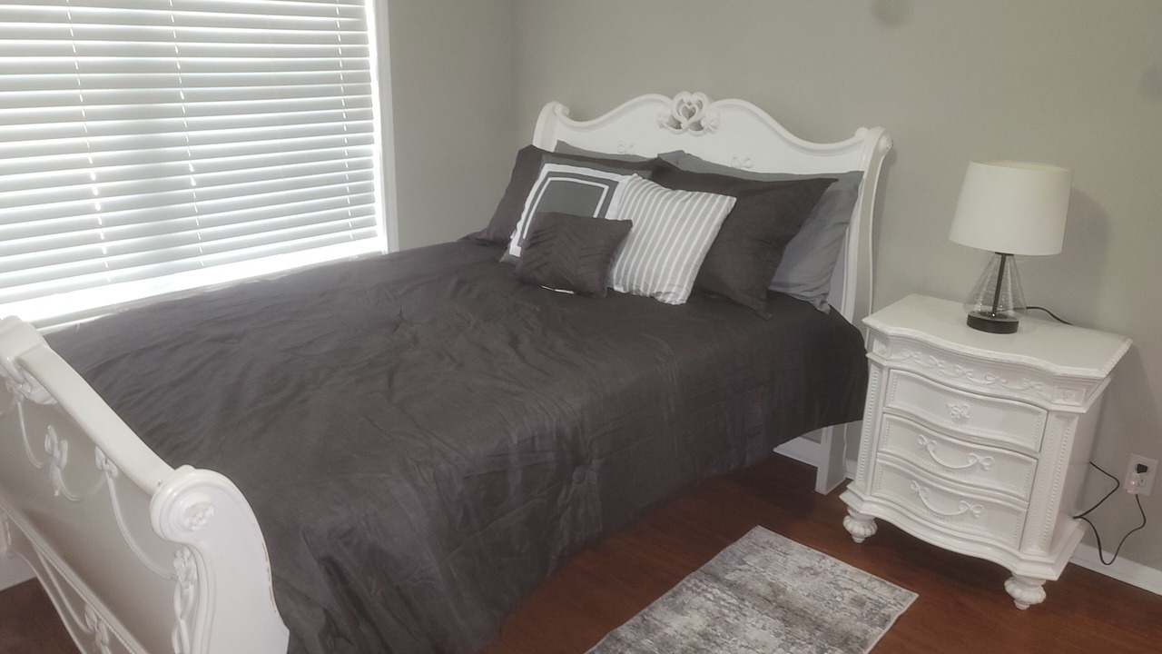 Photo of Bedroom in Elgin