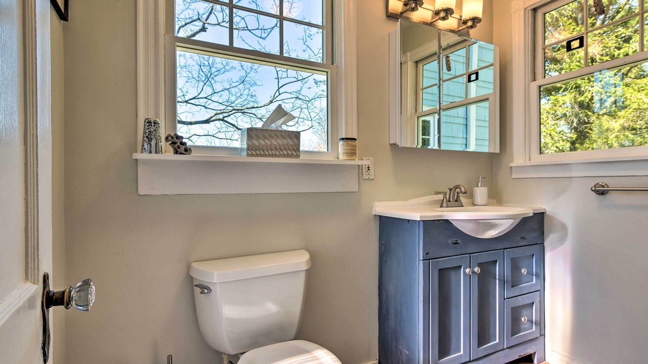 Photo of Bathroom in Cortlandt