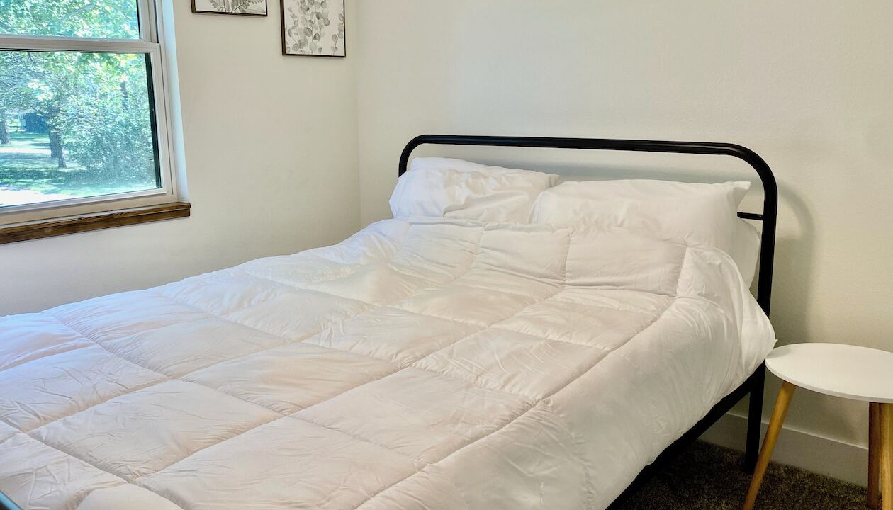 Photo of Bedroom in Kellogg