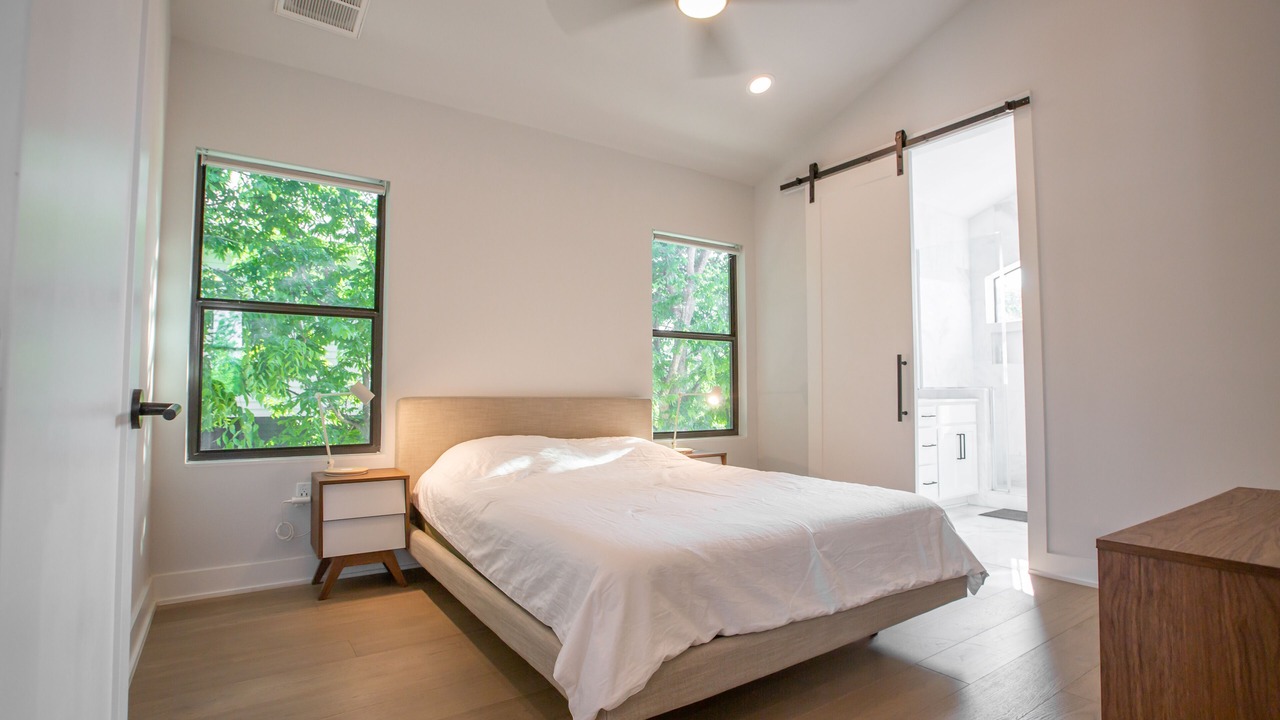 Photo of Bedroom in Brentwood