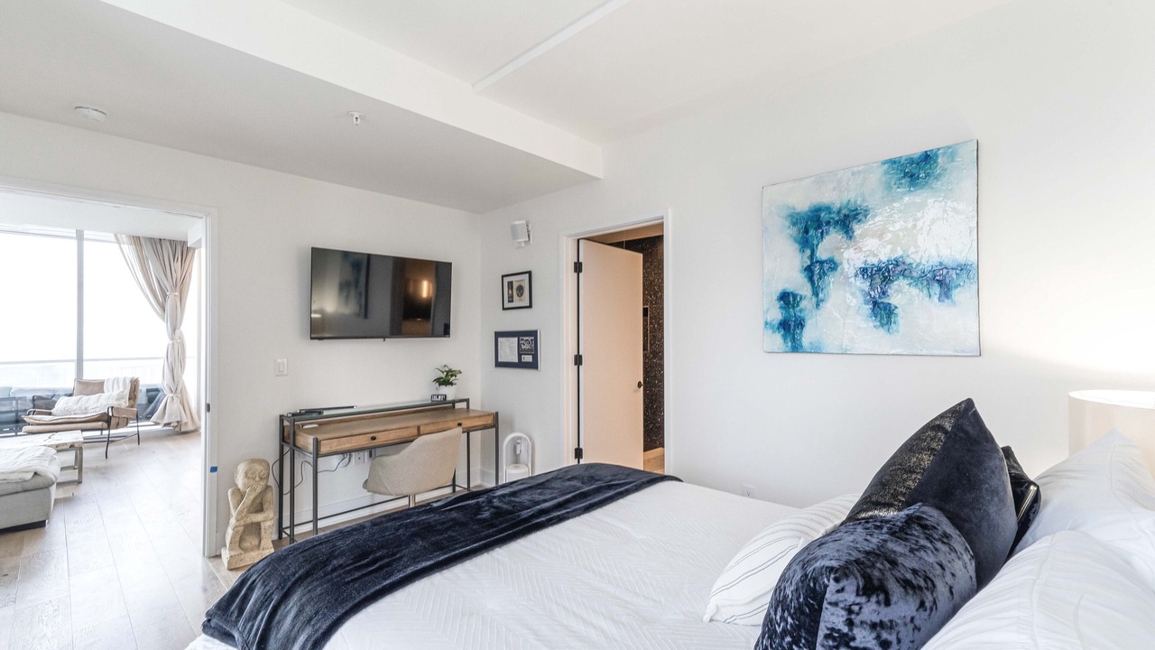 Photo of Bedroom in Waller Creek District
